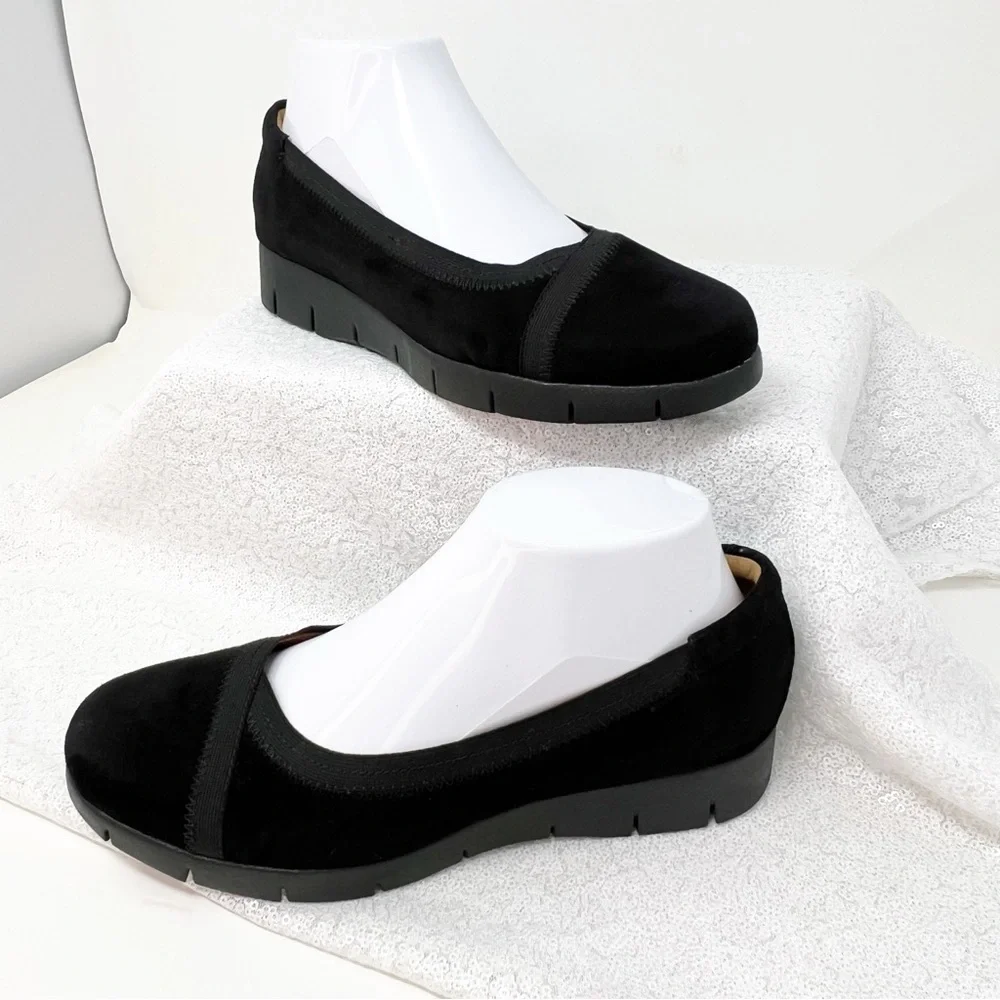 Clarks Artisan Daelyn Hill comfort black suede shoes